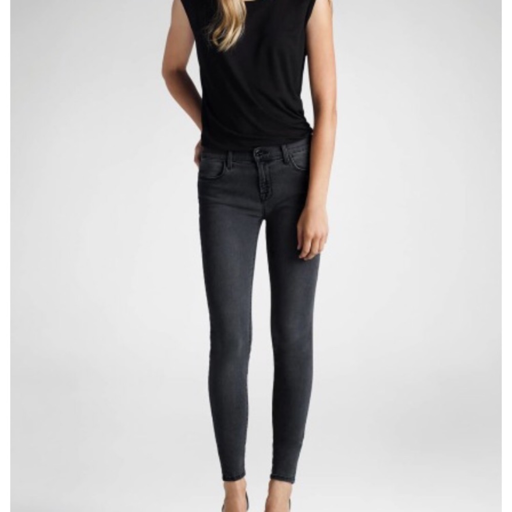 J brand super skinny jean night bird size 28